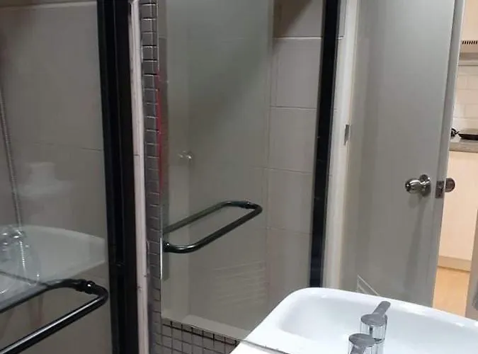 Studio Unit Good For 4 Persons At Sunvida Tower Condominium Aparthotel